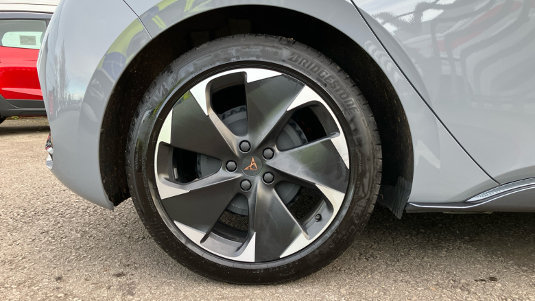 CUPRA Born 170kW e-Boost V1 59kWh 5dr Auto Electric Hatchback